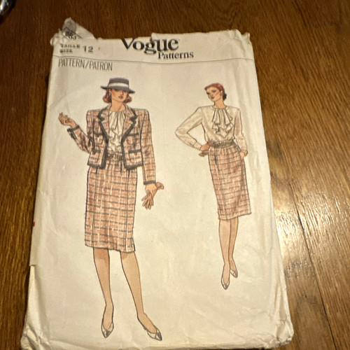 Vogue patterns vintage 8841 - vogue,