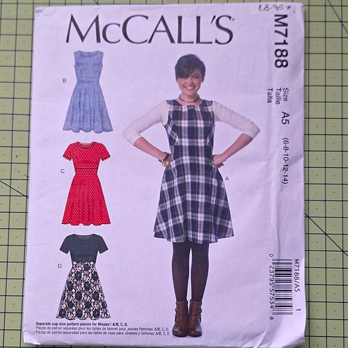 Mccall m7188 misses - mccall's,