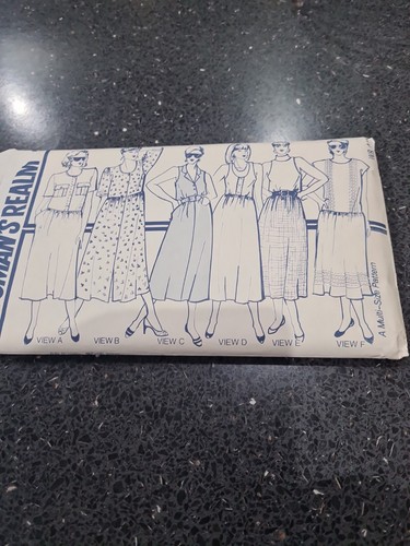 Womens realm vintage1980s - realm,