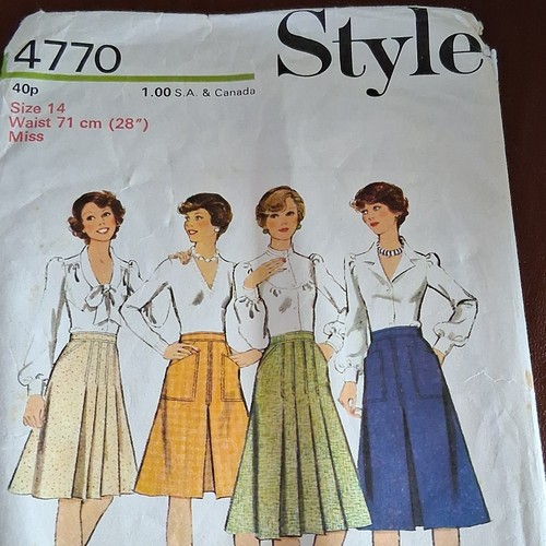 Style misses skirt sewing