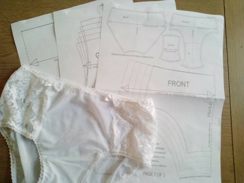 Knickers pattern - pattern, 'a'